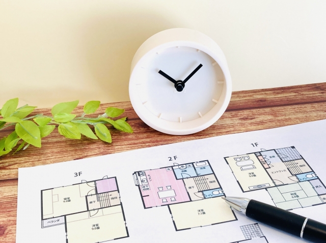 間取り図度と時計